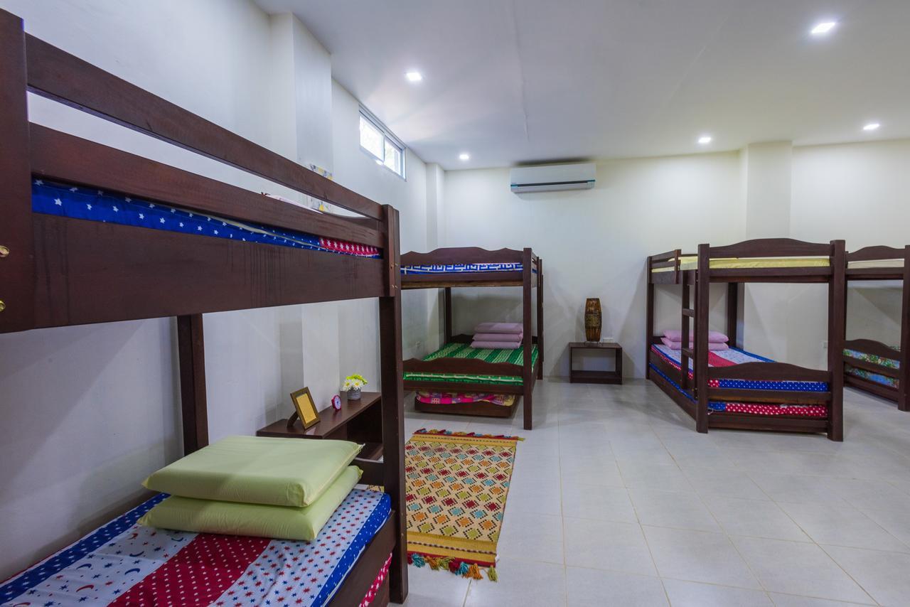 Balai Carmela Hotel Тугегарау Екстериор снимка