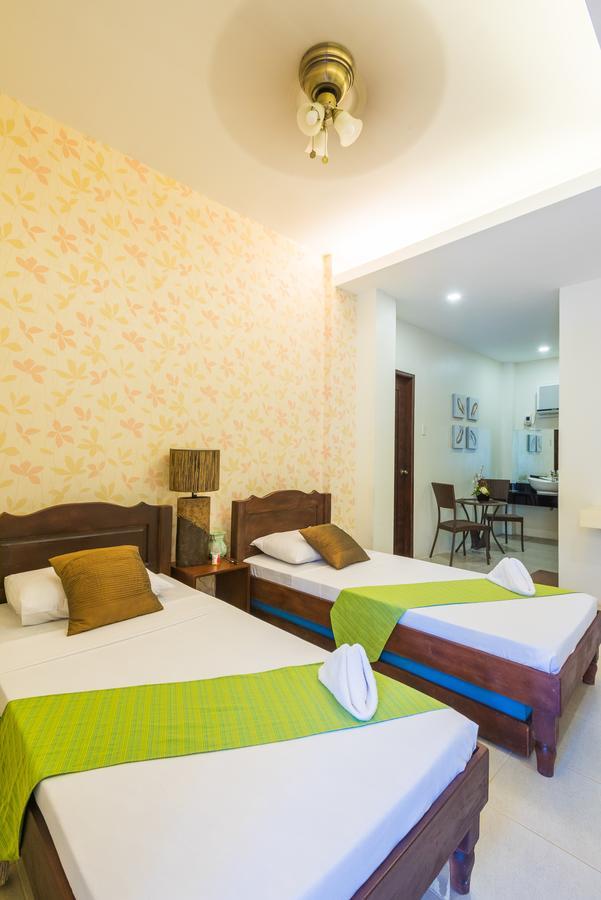 Balai Carmela Hotel Тугегарау Екстериор снимка