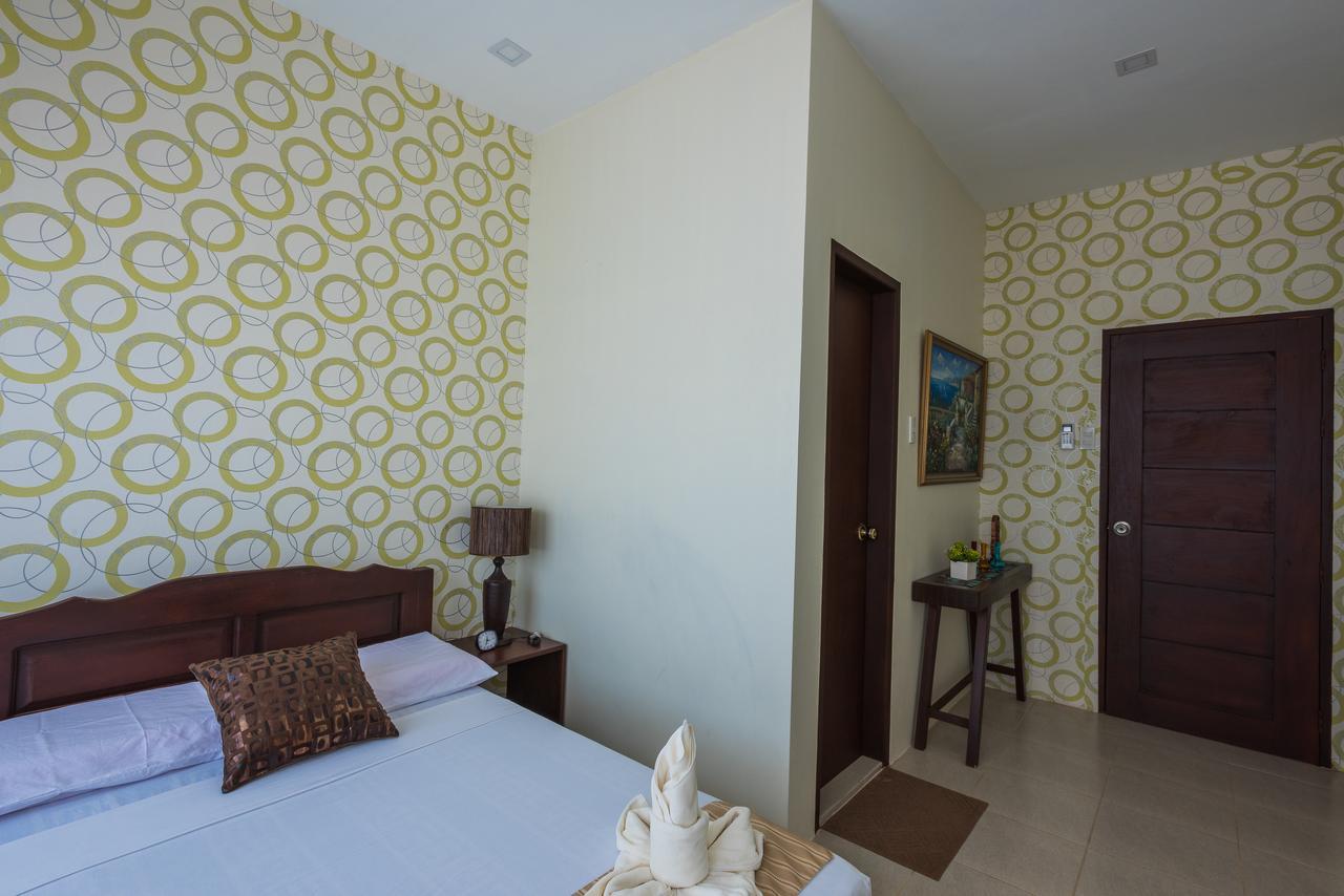 Balai Carmela Hotel Тугегарау Екстериор снимка