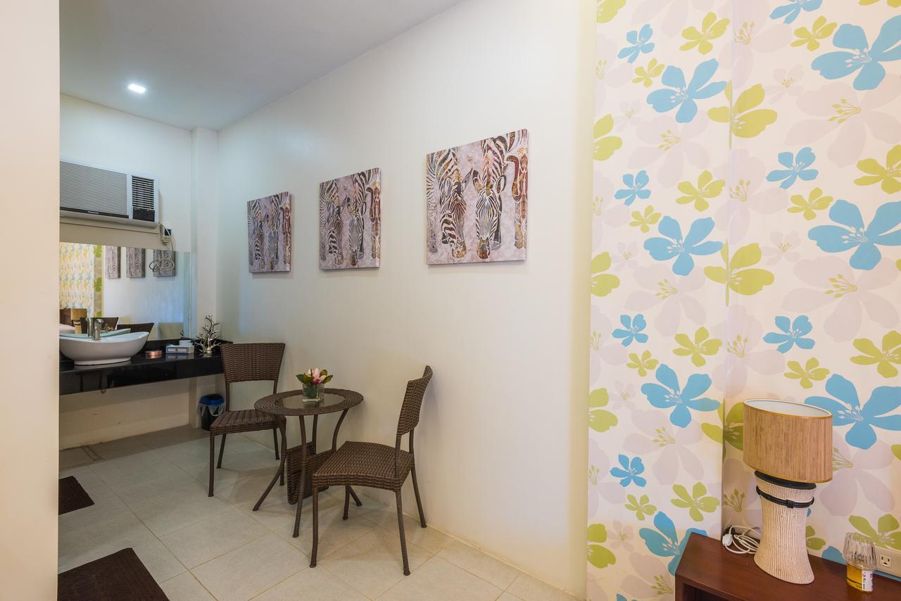 Balai Carmela Hotel Тугегарау Екстериор снимка