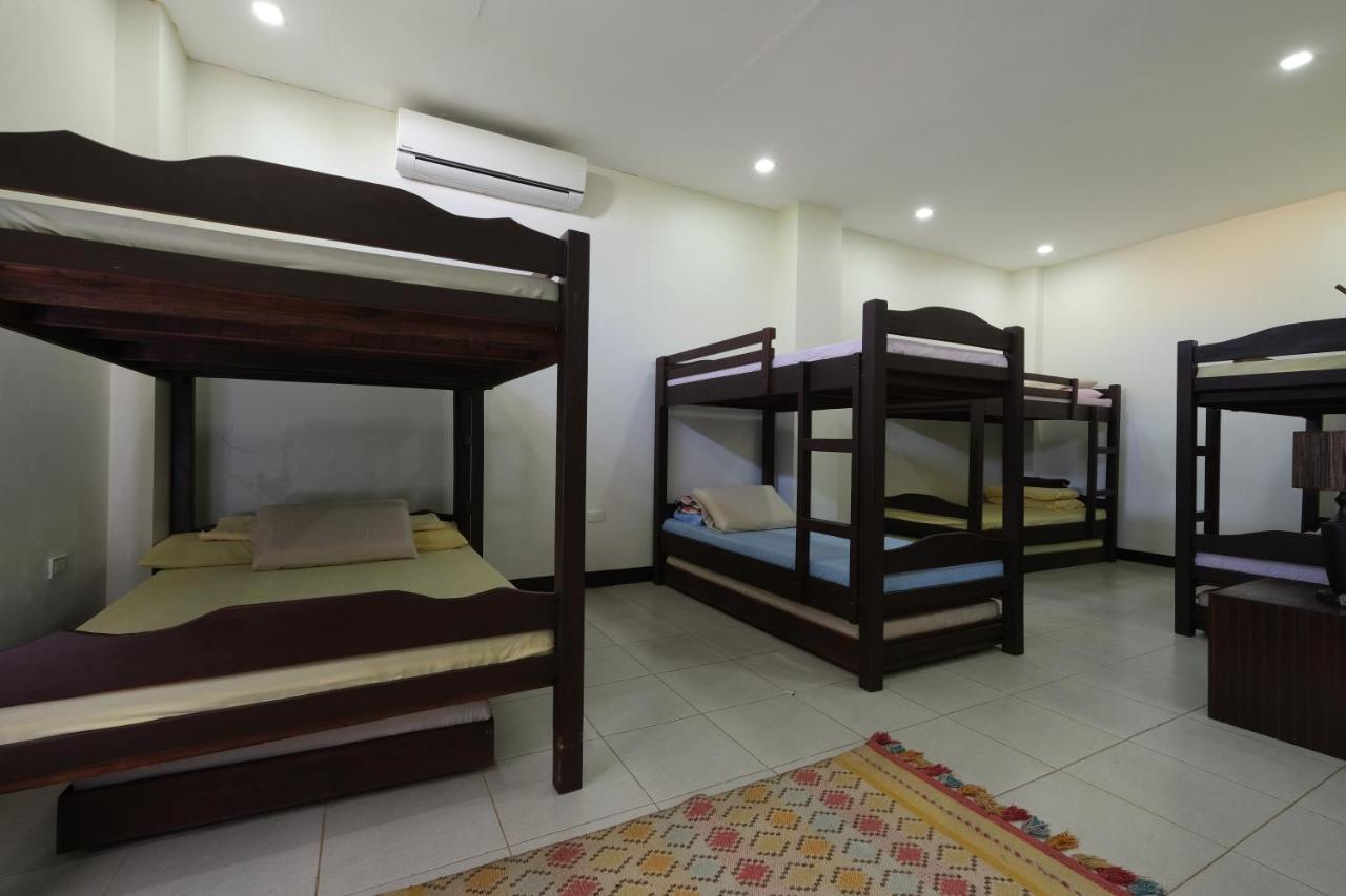 Balai Carmela Hotel Тугегарау Екстериор снимка