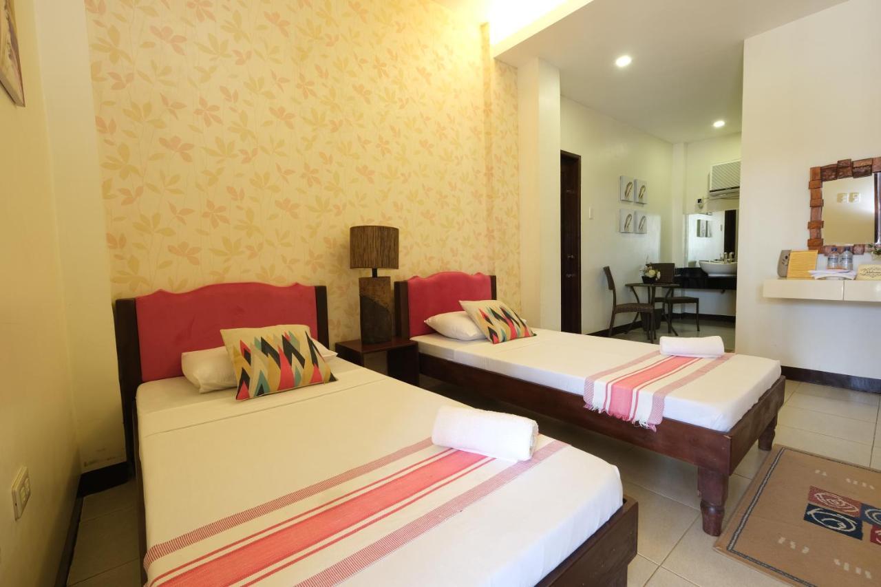 Balai Carmela Hotel Тугегарау Екстериор снимка